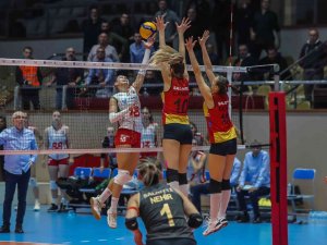 Göztepe Voleybol, Sakarya Deplasmanına Gidiyor