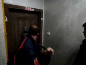 Siirt’te Haber Alınamayan Öğretmen Evinde Baygın Halde Bulundu