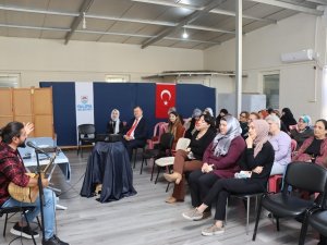 Yalova’da ‘Akran Zorbalığına Karşı Mücadele Ve Ailenin Rolü’ Semineri