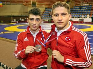 Kerim Yılmaz, Avrupa Güreş Şampiyonası’nda İkinci Oldu