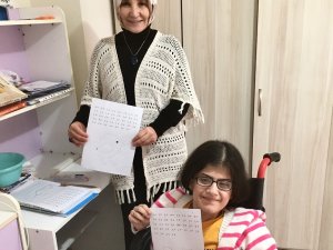 Kütahya Borsa İ̇stanbul Anadolu Lisesi Öğrencileri Kodlama İle Resimler Yaptı