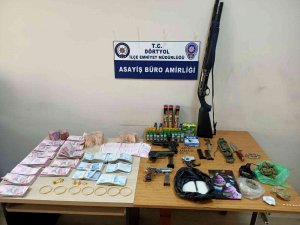 Hatay’da Uyuşturucu Operasyonu: 8 Gözaltı
