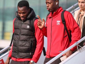 Sivasspor Kafilesi İ̇stanbul’da
