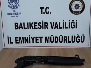 Balıkesir’de 46 Aranan Şahıstan 25’i Tutuklandı