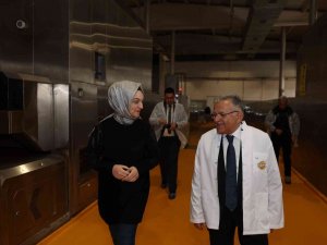 Başkan Büyükkılıç’tan Kent Ekmek Fabrikası’nda İ̇nceleme