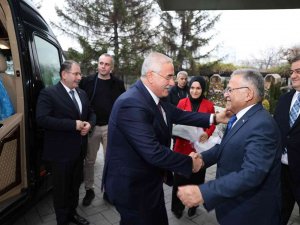 Başkan Büyükkılıç, Yargıtay Başkanı Akarca İle Yargıtay Cumhuriyet Başsavcısı Şahin Ve Heyetini Ağırladı
