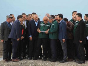 Bakan Kirişci: "Selden 3 Bin 254 Çiftçi, 12 Bin 106 Dekar Sera Alanı Etkilendi"