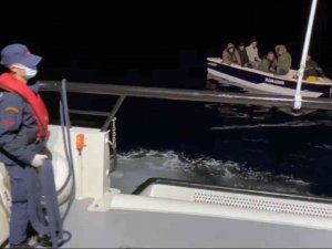Datça’da 6 Göçmen Kurtarıldı, 24 Göçen Yakalandı