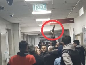 Kızları Balkondan Düştü, Aileler Hastanede Birbirine Girdi