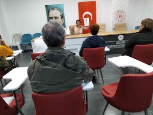 Köyceğiz Tazelenme Üniversitesi’nde Eğitimler Devam Ediyor