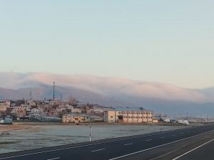 Karlıova- Erzurum Kara Yolunda Yoğun Sis Etkili Oldu
