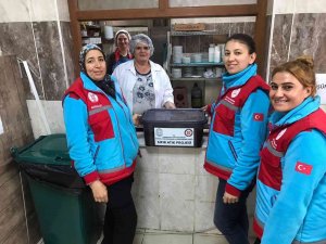 Karacasu’daki Lokantalarda Artan Yemekler Can Dostlara Veriliyor