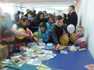 Dpü Tavşanlı Myo İle Gürağaç Köyü İ̇lköğretim Okulu Arasında Sosyal Sorumluluk Projesi Gerçekleştirildi