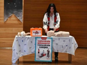 Başkentte Servis Şoförleri Ve Rehberlerine İlk Yardım Eğitimi