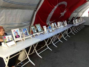 Ailelerin Direnişi Bin 209. Gününde