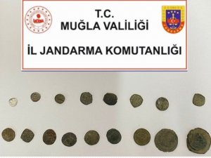 Elindeki Sikkeleri Satamadan Jandarmaya Yakalandı