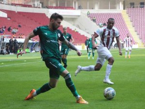 Spor Toto Süper Lig: A. Hatayspor: 0 - Giresunspor: 0 (İ̇lk Yarı)