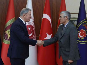 Bakan Akar: “Görünen O Dur Ki Bu Savaş Kolay Kolay Bitmeyecek”