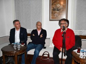 Kuşadalılar Çalıkuşu’nda Ressam Ve Yazar Bedri Baykam İle Buluştu