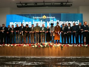 Tbmm Başkanı Şentop, Sultanbeyli’de ’Mevlana İ̇dris Kütüphanesi’nin Açılış Törenine Katıldı