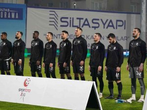 Spor Toto 1. Lig: Pendikspor: 0 - Manisa Fk: 0