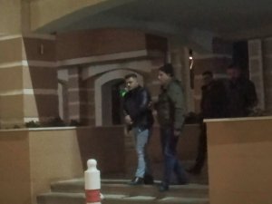 İ̇ki Kişiyi Silahla Yaralayan Şahıs Tutuklandı