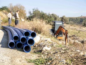 Mersin’de Çiftçilere Sulama Borusu Desteği