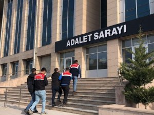 Van’da Afgan Göçmenleri Rehin Alan 4 Kişi Tutuklandı