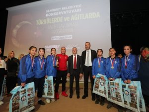 Şahinbey’li Gençler Gaziantep Savunmasını Ağıtlarla Anlattı