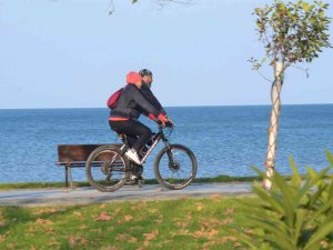 Ordu’da Kış Mevsiminde Yaz Havası Sahilleri Doldurdu