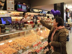 Tuğba Kuruyemiş, Yeni Yıl Hazırlıklarını Tamamladı