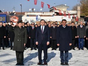 2. Cumhurbaşkanı İ̇smet İ̇nönü Törenle Anıldı