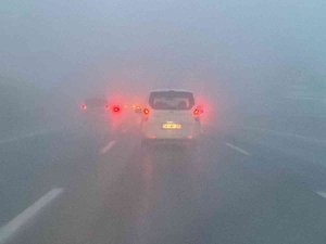 Bolu Dağı’nda Sis Sebebiyle Sürücüler Zor Anlar Yaşadı