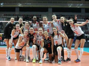 Eczacıbaşı Dynavit, Galibiyet Serisini Sürdürdü