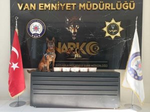 Van’da 5 Kilo 750 Gram Metamfetamin Ele Geçirildi