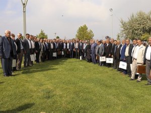 Van Büyükşehir Belediyesi Yıl Boyunca Muhtarların Sorunlarıyla İlgilendi, 3 Bin 851 Dilekçe Çözüme Kavuşturuldu