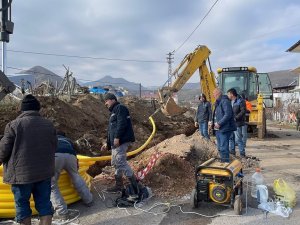 Arapgir’de Doğalgaz Çalışmaları Hız Kesmeden Devam Ediyor