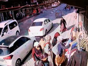 Sultangazi’de Küçük Çocuğa Hırsızlık Yaptırdılar: O Anlar Kamerada