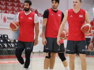 Aliağa Petkimspor, Tofaş Deplasmanından Mutsuz Ayrıldı