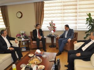 Eğitim-bir-sen Genel Başkanı Yalçın, Milli Eğitim Bakanı Yardımcısı Erdem’i Ziyaret Etti
