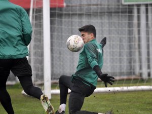 Bursaspor Çift Kale Maç Yaptı