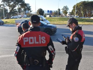 2 Bin 135 Sürücüye Ceza, 141 Araca Trafikten Men