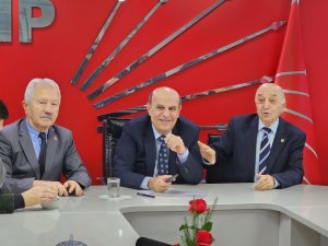 Chp İ̇l Başkanı Çakır Görevinden İstifa Etti