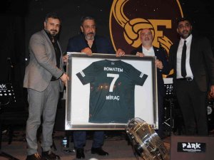 Ofspor’un Yadımlaşma Ve Yeni Yıl Davetine İş Dünyasından Yoğun İlgi