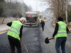 Kavaklıdere’de Birinci Kat Sıcak Asfalt Tamamlandı