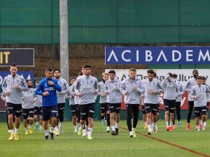 Trabzonspor’da, Fatih Karagümrük Maçı Hazırlıkları Sürüyor