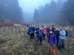 Doğa Tutkunlarına Bozcaarmut’ta Yoğun Sis Eşlik Etti