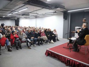 Atakum Belediyesi’nden Şiir Ve Müzik Ziyafeti