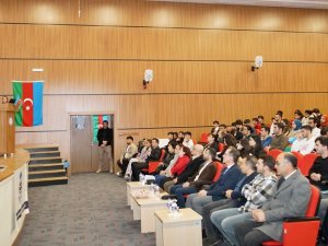 Çakü’de Azerbaycan’ın Tarihine Işık Tutuldu