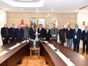 Vali Gürel Muhtarlarla Buluştu
